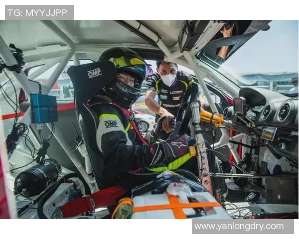 重庆足球队与杭州足球队耐力对决赛后分析与总结